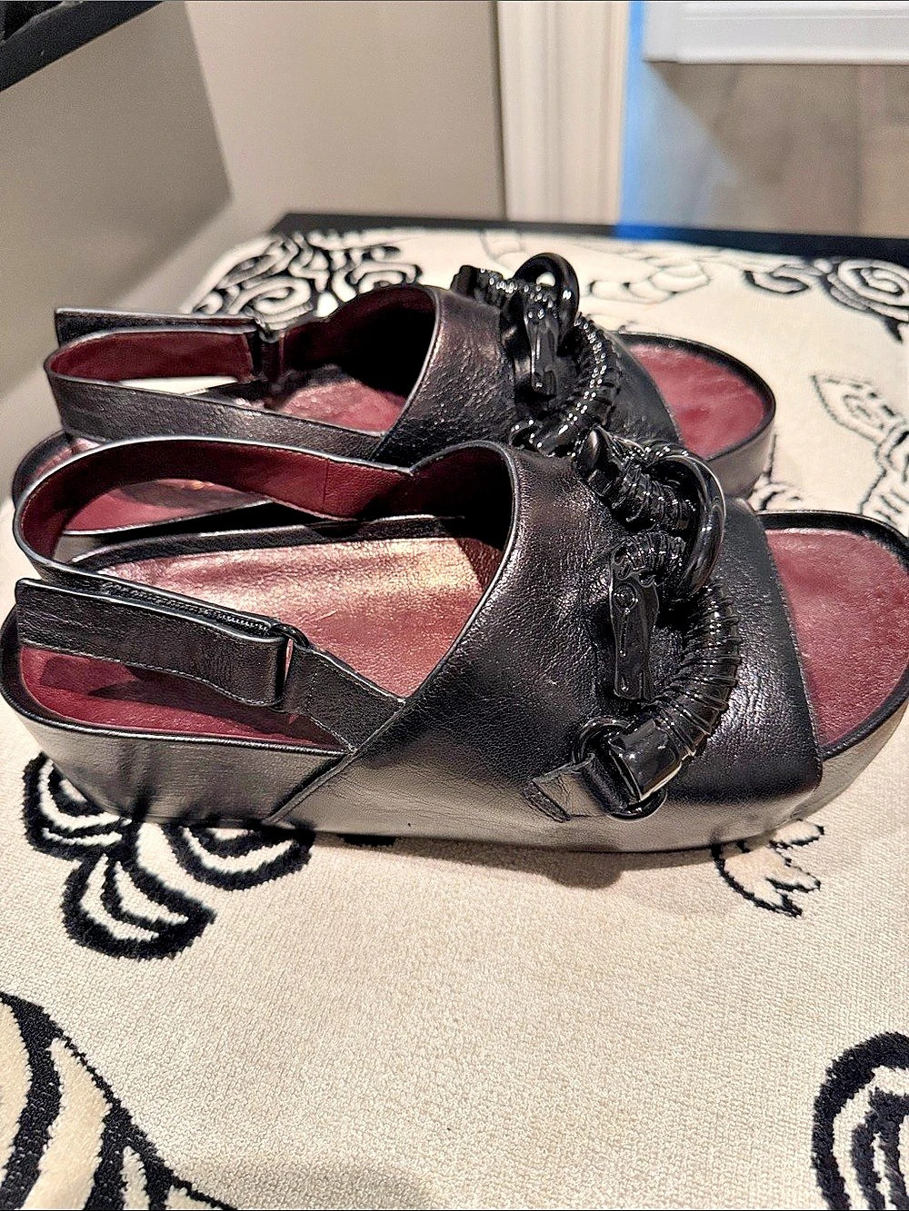 Tory Burch Pierced Wedge Sandal Black Leather Toe Ring